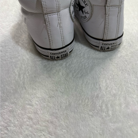 Converse White Canvas Sneakers with Rubber Sole - Picture 5 of 8